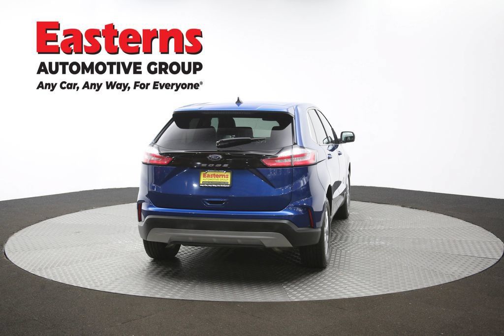 Used 2021 Ford Edge SEL AWD/4WD image 39