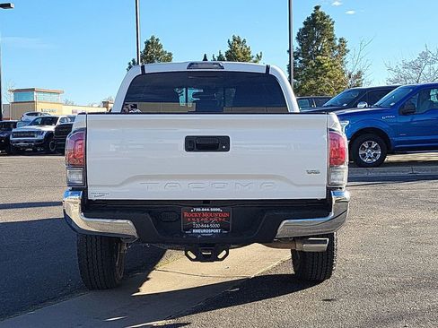Used 2023 Toyota Tacoma TRD Off-Road RWD image 5