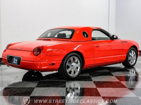 Used 2002 Ford Thunderbird image 10