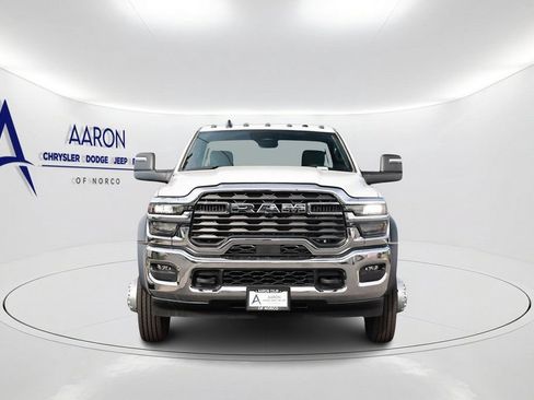 New 2026 RAM 5500 Tradesman w/ Chrome Appearance Group AWD/4WD image 4
