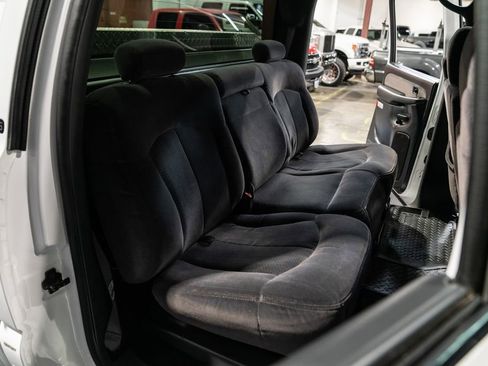 Used 2002 Chevrolet Silverado 2500 LS w/ Electrical Convenience Pkg AWD/4WD image 23
