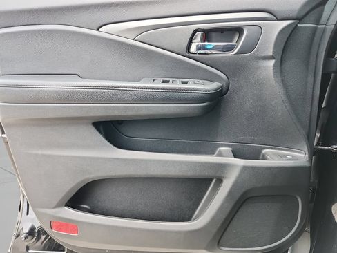 Used 2019 Honda Passport Sport image 23