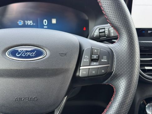 Used 2023 Ford Escape ST-Line Elite image 25