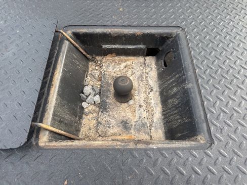 Used 2014 RAM 3500 Tradesman w/ Chrome Appearance Group image 17