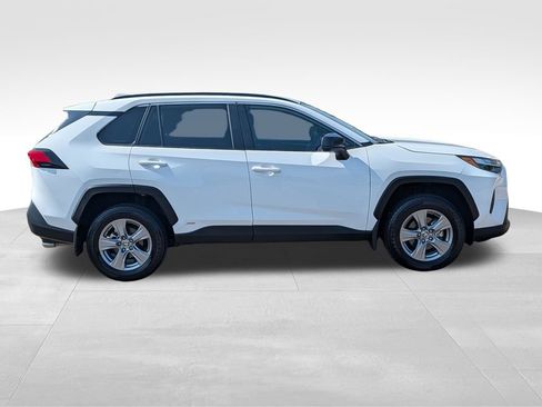Used 2024 Toyota RAV4 LE AWD/4WD image 7