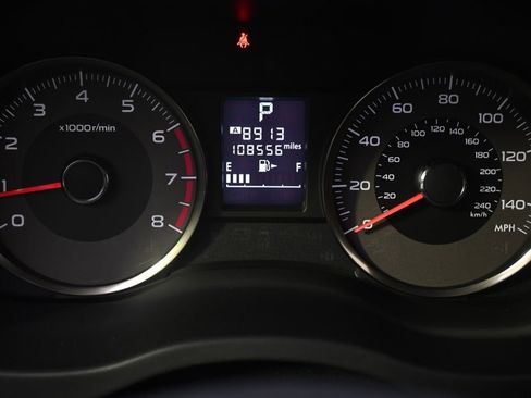 Used 2015 Subaru Forester 2.5i Limited AWD/4WD image 25