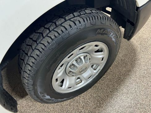 Used 2017 Nissan NV 2500 SV w/ Technology Package image 47