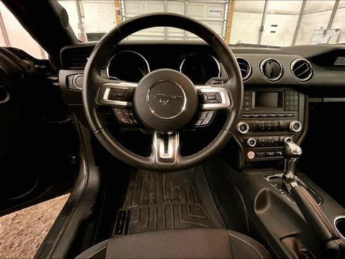 Used 2016 Ford Mustang Coupe w/ Equipment Group 051A RWD image 5