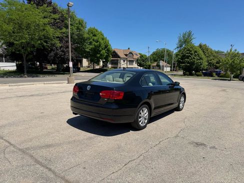 Used 2014 Volkswagen Jetta SE FWD image 7