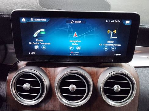 Used 2022 Mercedes-Benz GLC 300 4MATIC Coupe image 30