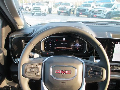 New 2026 GMC Sierra 1500 SLT w/ SLT Convenience Package image 20