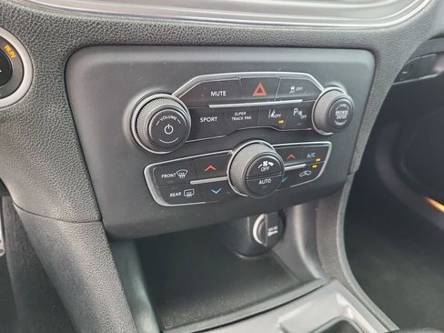 Used 2023 Dodge Charger R/T w/ Performance Handling Group image 16