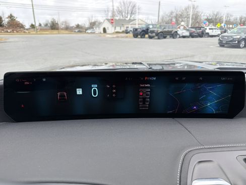 Used 2025 Ford Expedition Max Platinum w/ Driver's Package image 21