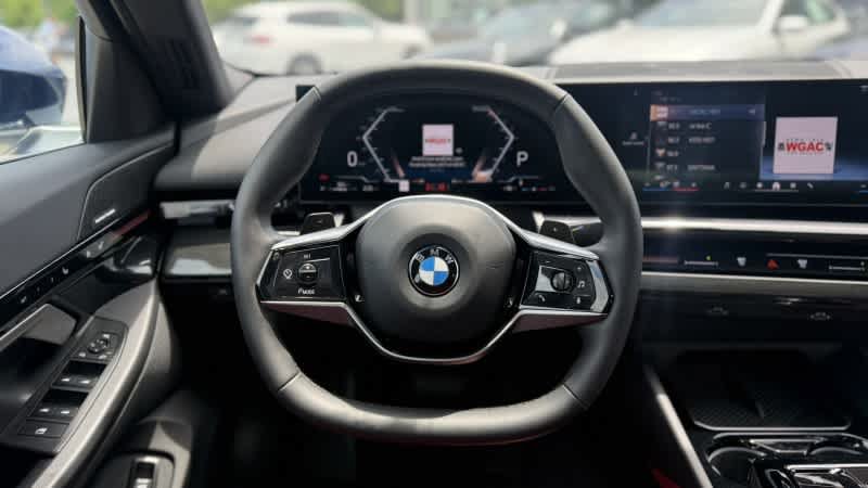Used 2025 BMW 530i RWD image 20