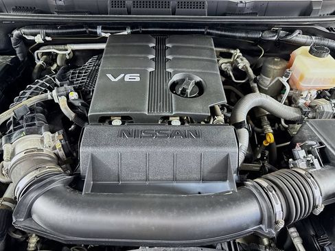 Used 2022 Nissan Frontier SV RWD image 34