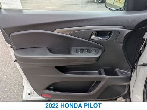 Used 2022 Honda Pilot Sport image 12