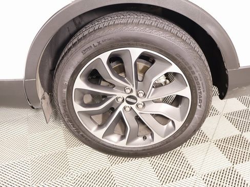 Certified 2022 Lincoln Nautilus Reserve image 19