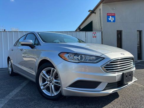 Used 2018 Ford Fusion S FWD image 8