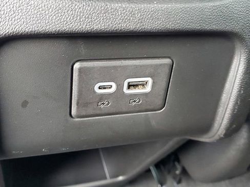 Certified 2023 Chevrolet Blazer LT w/ Convenience Package image 11