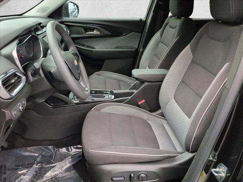 Certified 2023 Chevrolet TrailBlazer LT AWD/4WD image 15