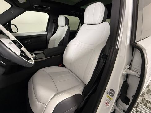 Used 2023 Land Rover Range Rover Sport SE Dynamic AWD/4WD image 6