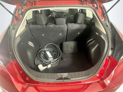 Used 2023 Nissan Leaf SV Plus FWD image 29