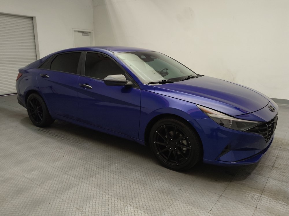 Used 2023 Hyundai Elantra SEL w/ Convenience Package FWD image 11