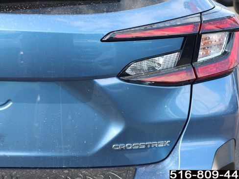 Used 2024 Subaru Crosstrek 2.0i Premium image 31