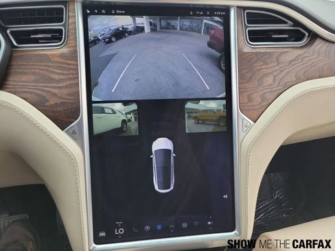 Used 2018 Tesla Model X 75D AWD/4WD image 30