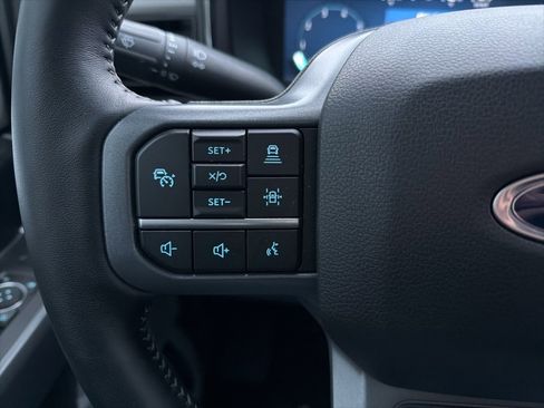 Used 2023 Ford F250 XLT w/ Black Appearance Package image 24