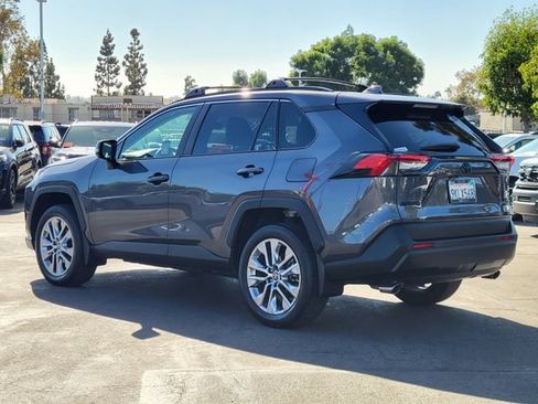 Used 2023 Toyota RAV4 XLE Premium AWD/4WD image 3