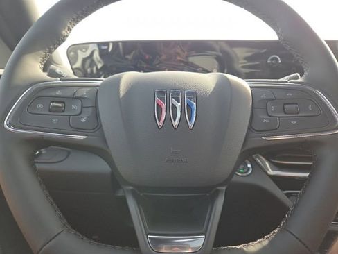 New 2026 Buick Envista Avenir image 35