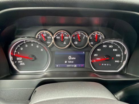 Used 2021 Chevrolet Silverado 1500 LT Trail Boss w/ Convenience Package II AWD/4WD image 17
