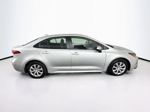 Used 2026 Toyota Corolla LE FWD image 10