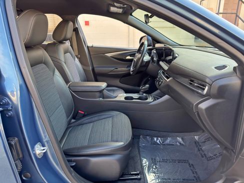 Used 2024 Buick Envista Preferred w/ Convenience I Package FWD image 15