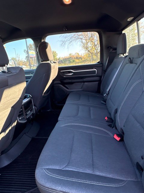 Used 2020 RAM 1500 Big Horn AWD/4WD image 9