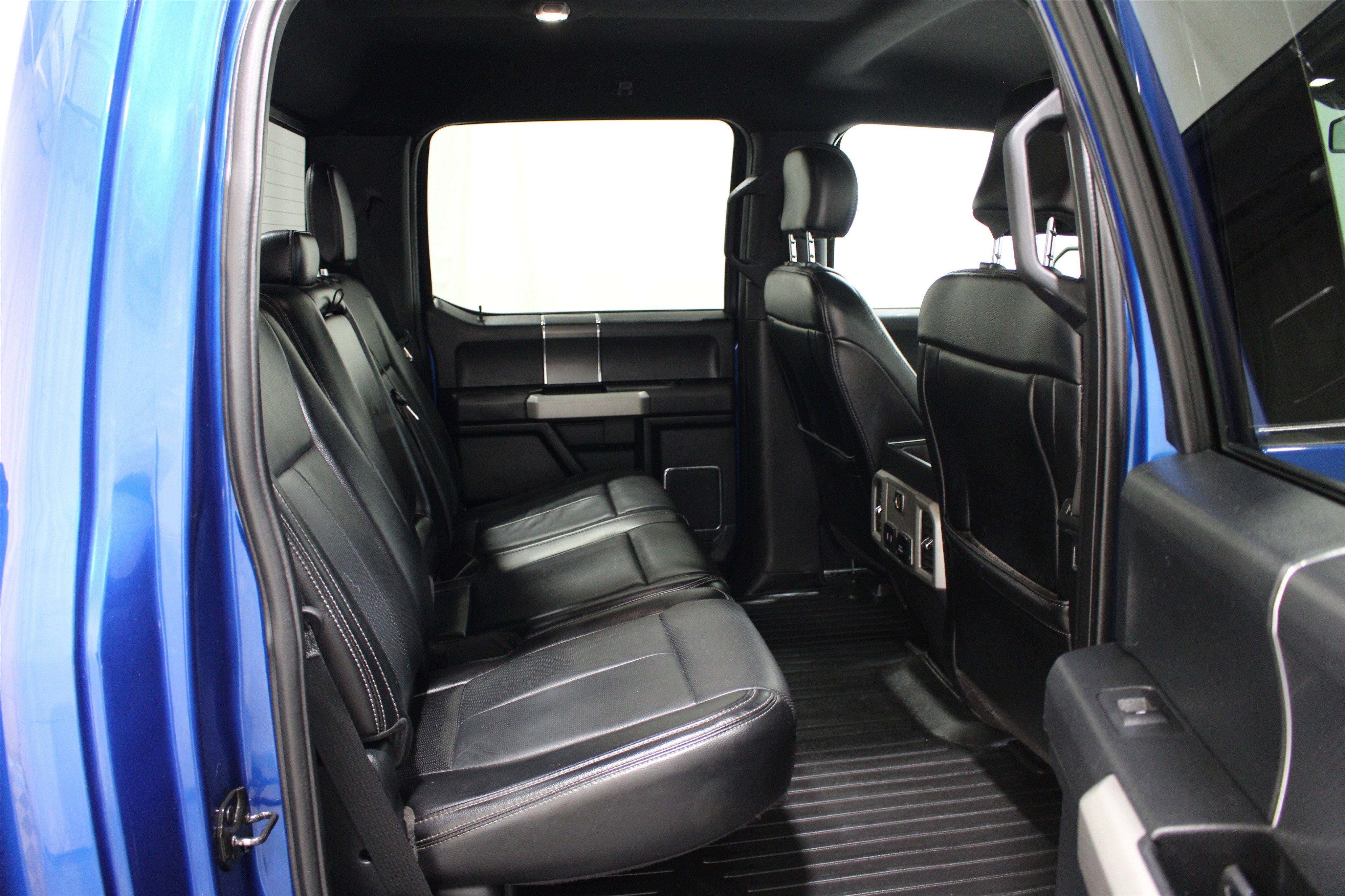 Used 2018 Ford F150 Lariat AWD/4WD image 24