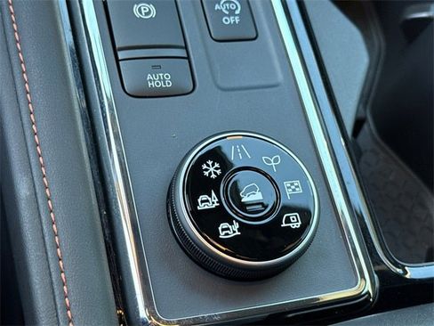 Certified 2025 Nissan Pathfinder Rock Creek image 31