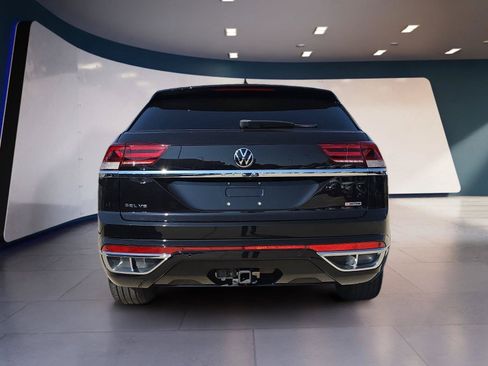 Used 2022 Volkswagen Atlas Cross Sport SEL Premium R-Line AWD/4WD image 4