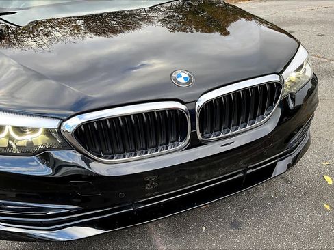Used 2018 BMW 530i image 28