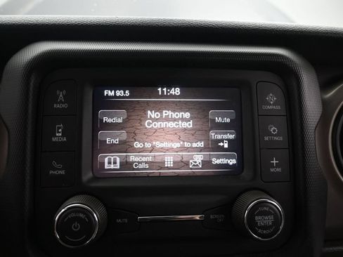 Used 2018 Jeep Wrangler Unlimited Sport S AWD/4WD image 24