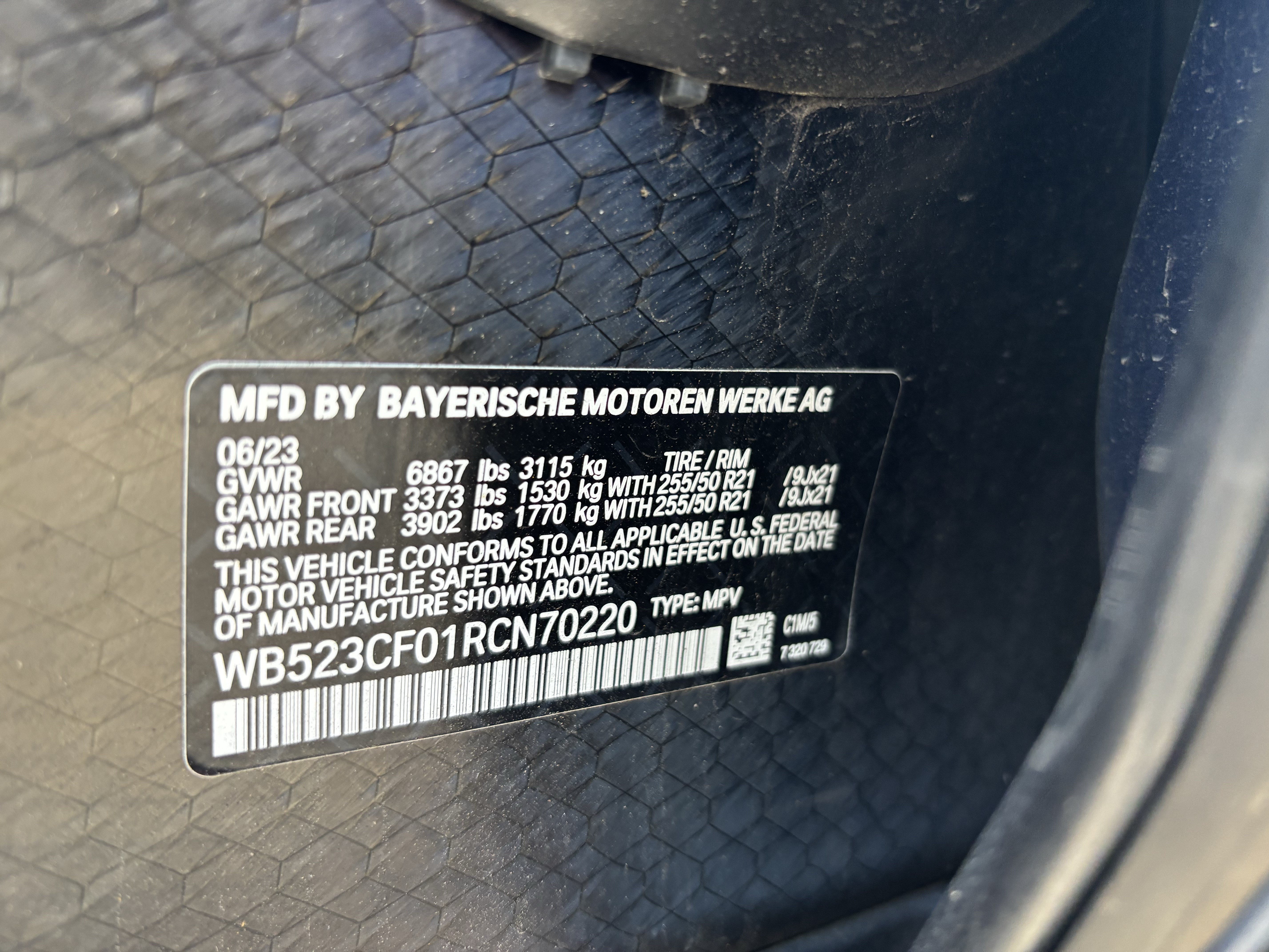 Used 2024 BMW iX xDrive50 AWD/4WD image 37