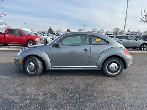 Used 2012 Volkswagen Beetle 2.5 image 7