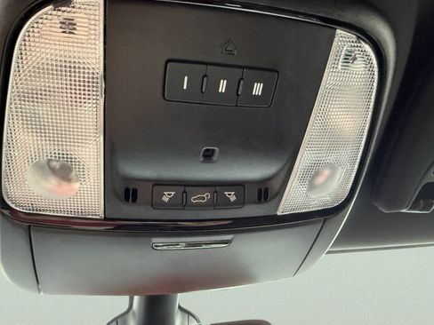 Used 2023 Dodge Durango GT AWD/4WD image 28