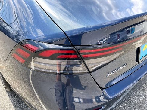 Used 2023 Honda Accord EX image 32