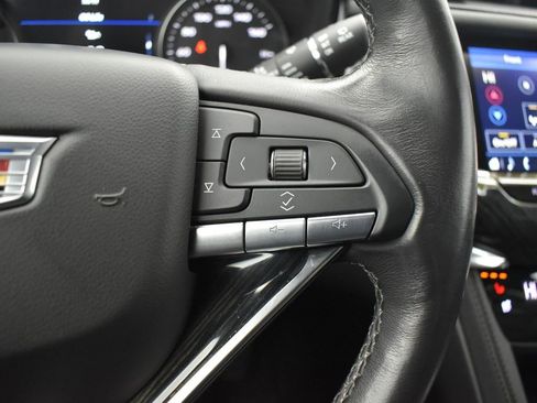 Used 2020 Cadillac XT6 Premium Luxury image 17