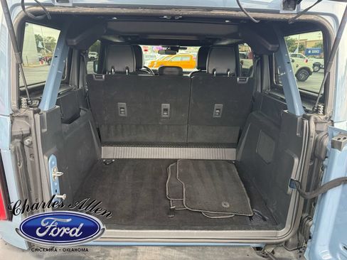 Used 2025 Ford Bronco Outer Banks AWD/4WD image 18