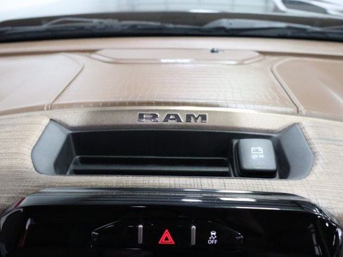 Used 2022 RAM 3500 Limited AWD/4WD image 78