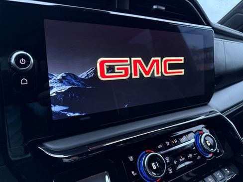 Used 2022 GMC Sierra 1500 AT4X image 41