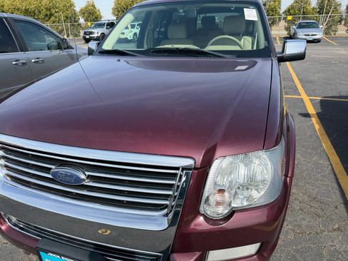 Used 2007 Ford Explorer Limited image 25